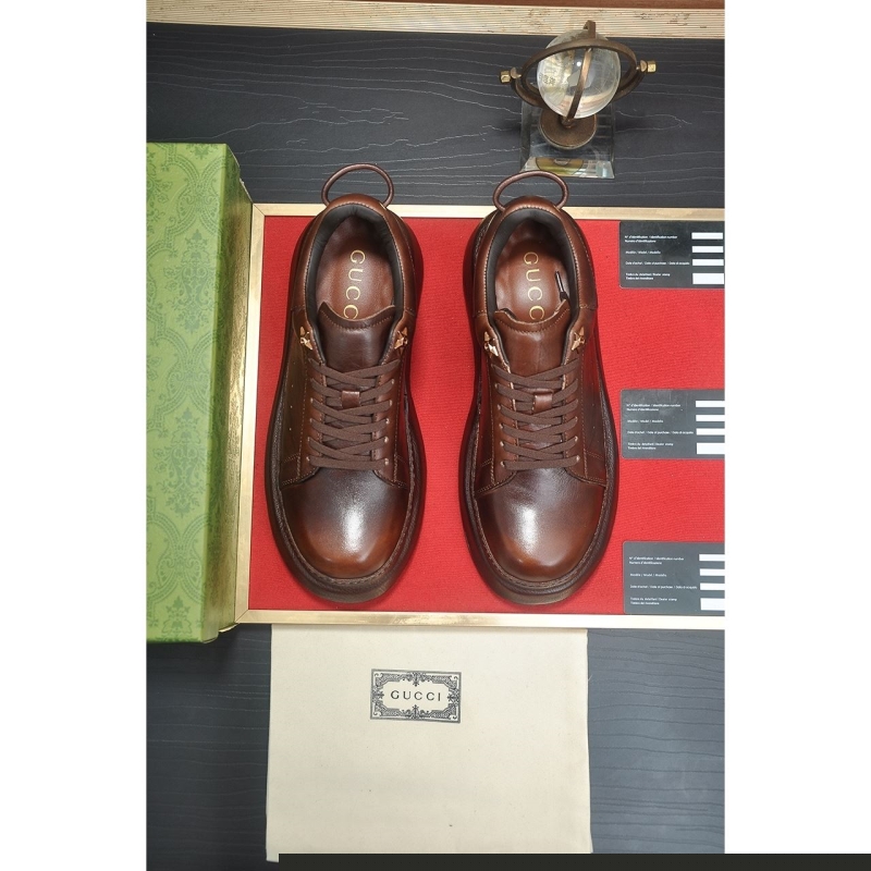 G*u*i leather shoes